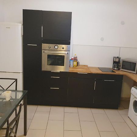 Spacious Apartment Near The Center เวียนนา ภายนอก รูปภาพ